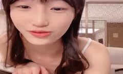 甜美尤物美少女！今天难得秀一波！白裙情趣装，扒开内裤多毛肥穴
