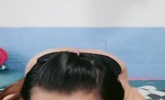 中年大叔被哺乳期少妇，花样姿势做[zuo]爱，还有奶水不停流出