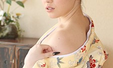 训练大胸女儿 玛丽·希拉