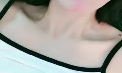 气质新人模特身𝕄𝕚𝕤𝕤𝔸𝕍shen材完美露脸三点超级粉嫩如初，蝴蝶粉[fen]穴干净诱人