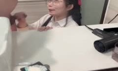 JK制服卫生间口🔞𝕄𝕚𝕤𝕤𝔸𝕍爆颜射