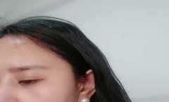 素人花样美少妇性感内衣搔首弄姿掰穴自[zi]慰，特写小粉蝴蝶逼